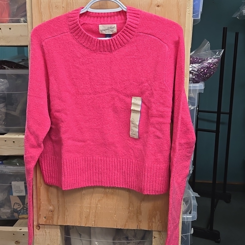 Universal Thread Size L Hot Pink Crew Neck Knit Sweater